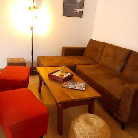 Champeix, Maison Confort 6 Personnes Dom wakacyjny *