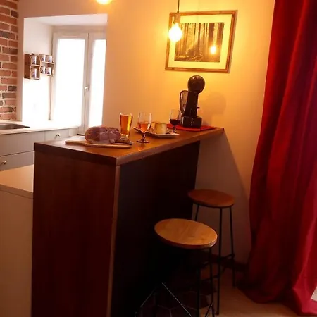 Champeix, Maison Confort 6 Personnes Dom wakacyjny *