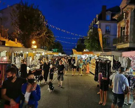 Champeix, Maison Confort 6 Personnes