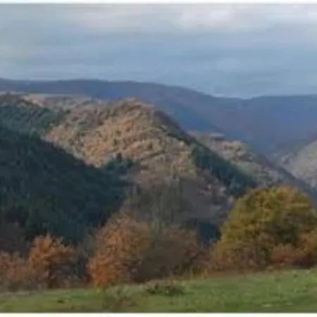 Champeix, Maison Confort 6 Personnes Dom wakacyjny *