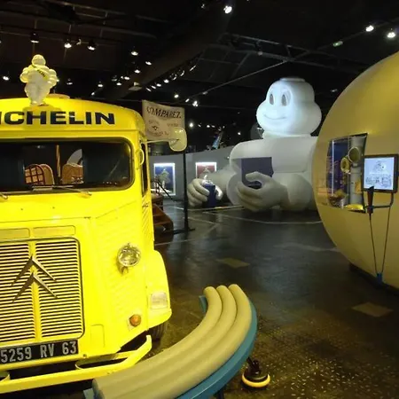 Champeix, Maison Confort 6 Personnes * Champeix